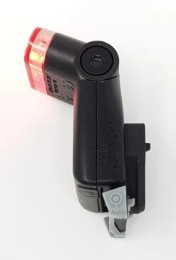 MonkeyLink ML-Light Recharge Rearlight UTS Rücklicht Mit USB-Anschluss -Fahrradsportgeschäft ML Light Monkey Link Ruecklicht ML RearLight UTS Recharge Sattelbefestigung winkelverstellbar 80222 070 50543 4002556954260c